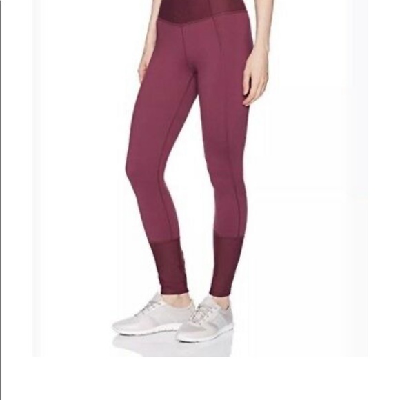 Lucy to the barre red wine legging - Picture 5 of 9